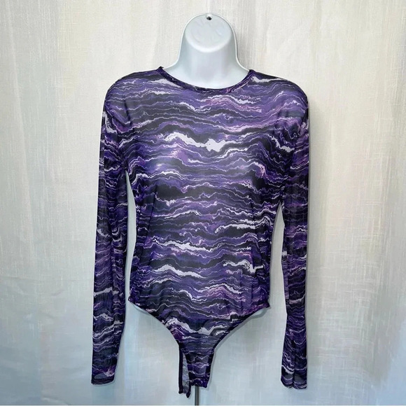 Pretty Little Thing NWT Printed Mesh Festival Rave High Neck Bodysuit Sz 10 - Picture 1 of 4
